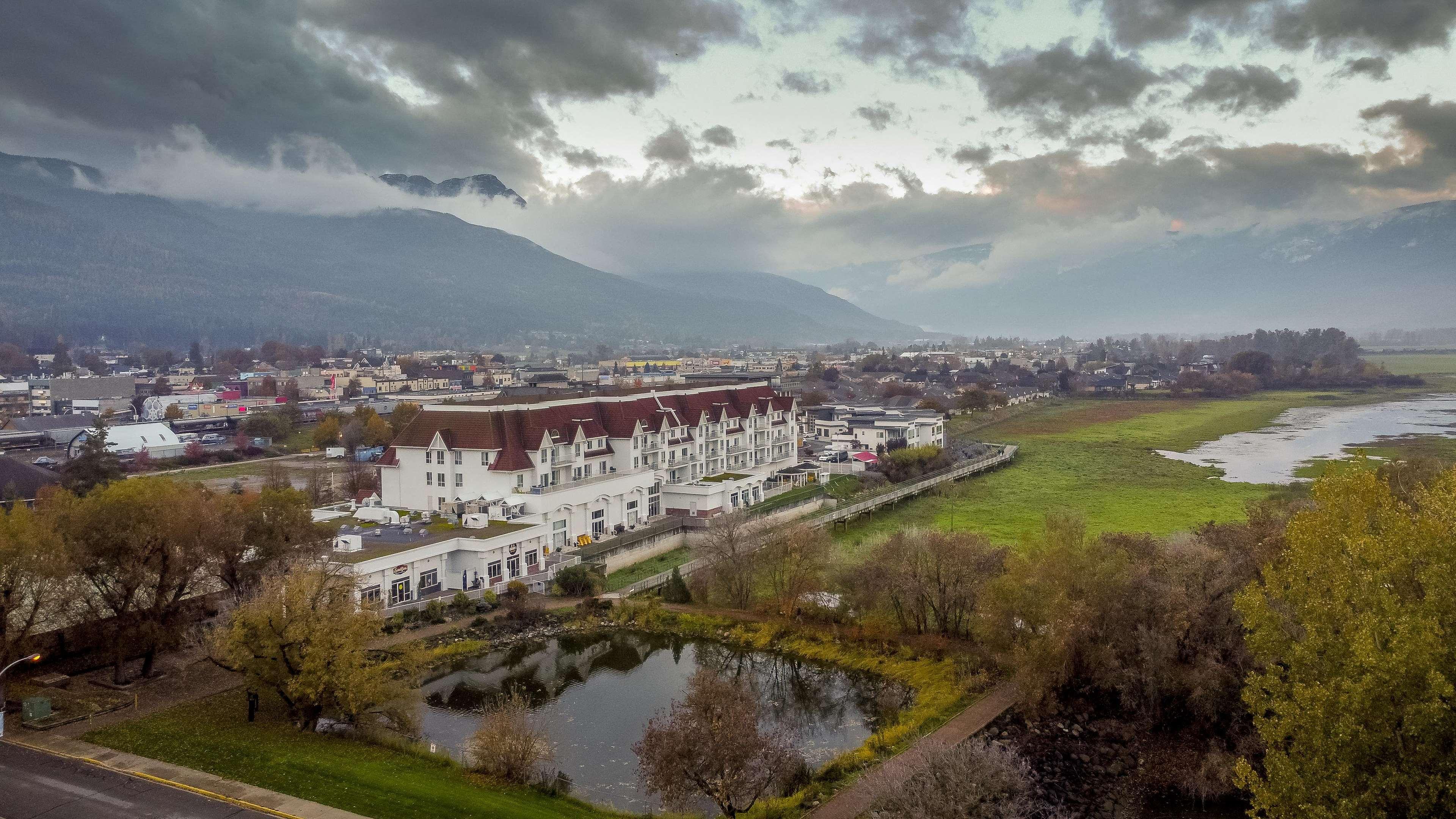 Prestige Harbourfront Resort, Worldhotels Luxury Salmon Arm Eksteriør bilde