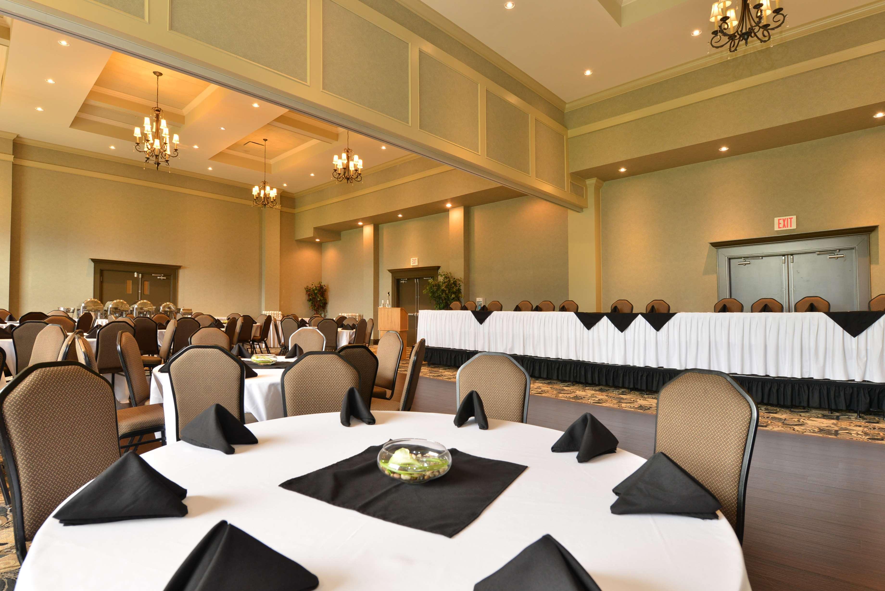 Prestige Harbourfront Resort, Worldhotels Luxury Salmon Arm Eksteriør bilde