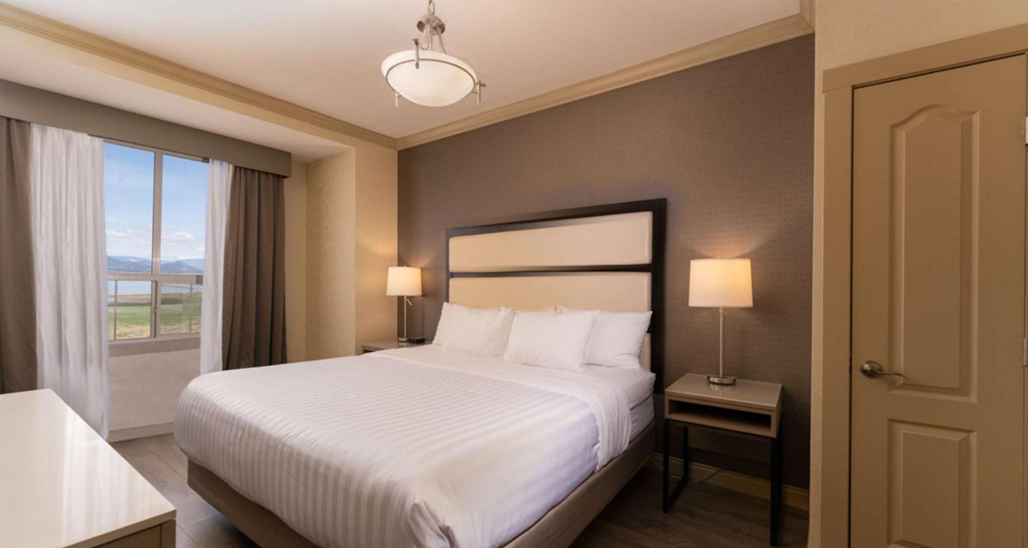 Prestige Harbourfront Resort, Worldhotels Luxury Salmon Arm Eksteriør bilde