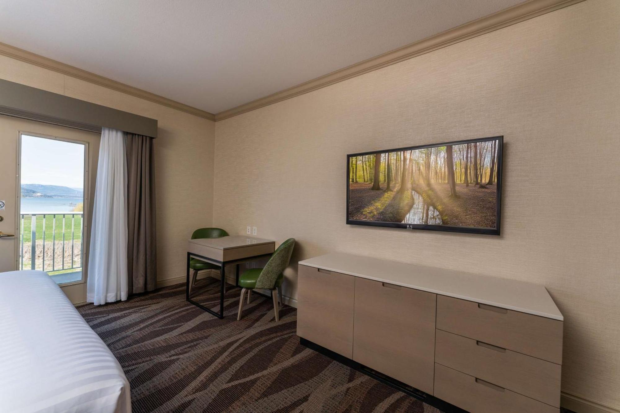Prestige Harbourfront Resort, Worldhotels Luxury Salmon Arm Eksteriør bilde
