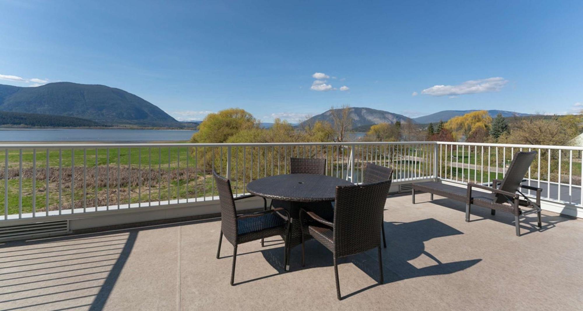 Prestige Harbourfront Resort, Worldhotels Luxury Salmon Arm Eksteriør bilde