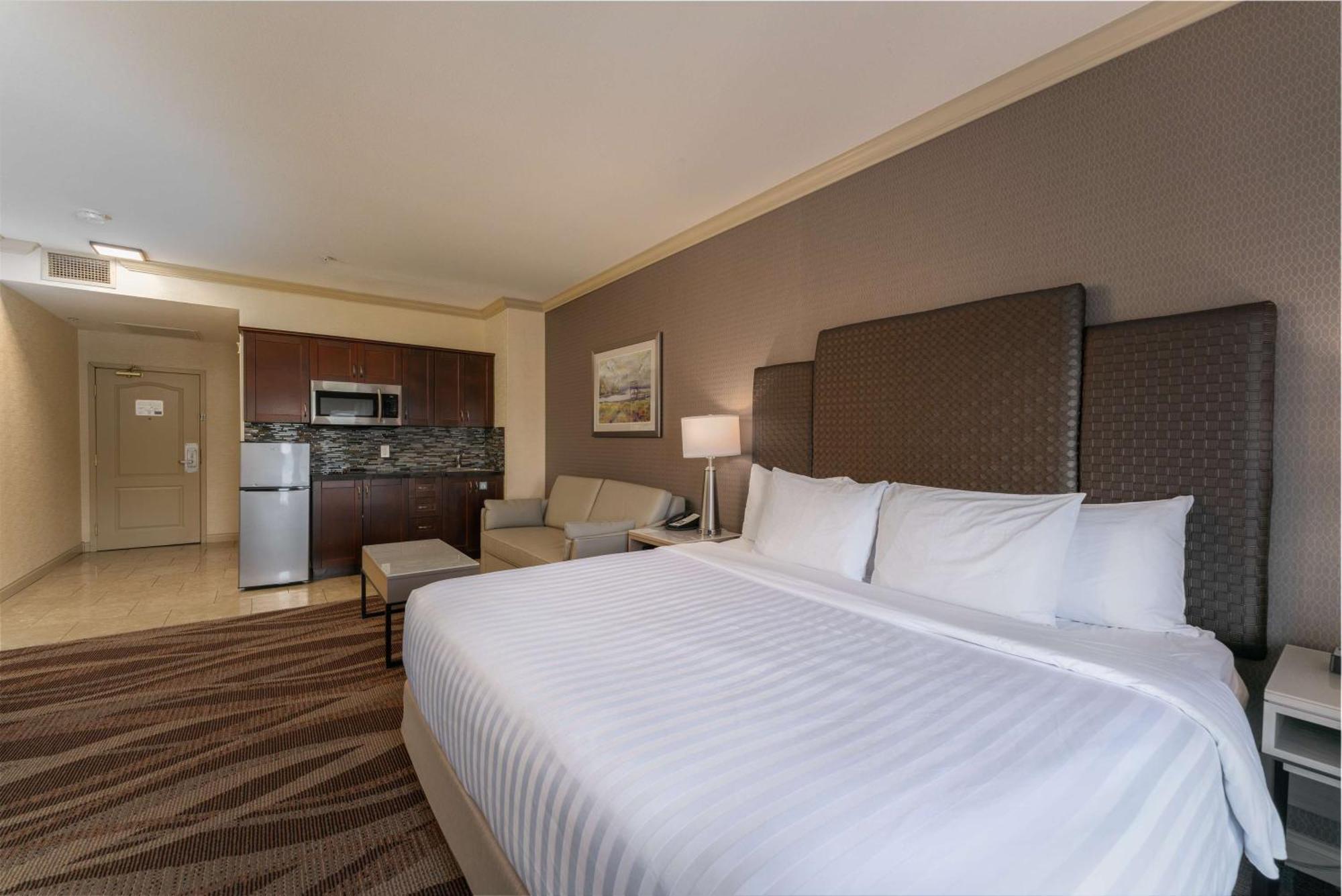 Prestige Harbourfront Resort, Worldhotels Luxury Salmon Arm Eksteriør bilde